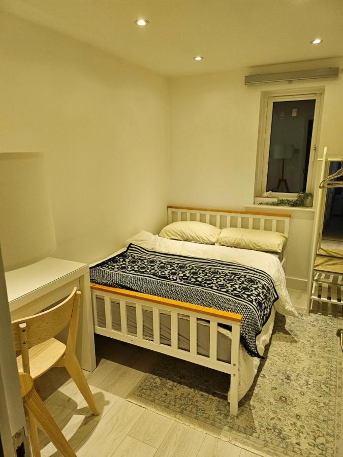Transom Close London Eksteriør billede