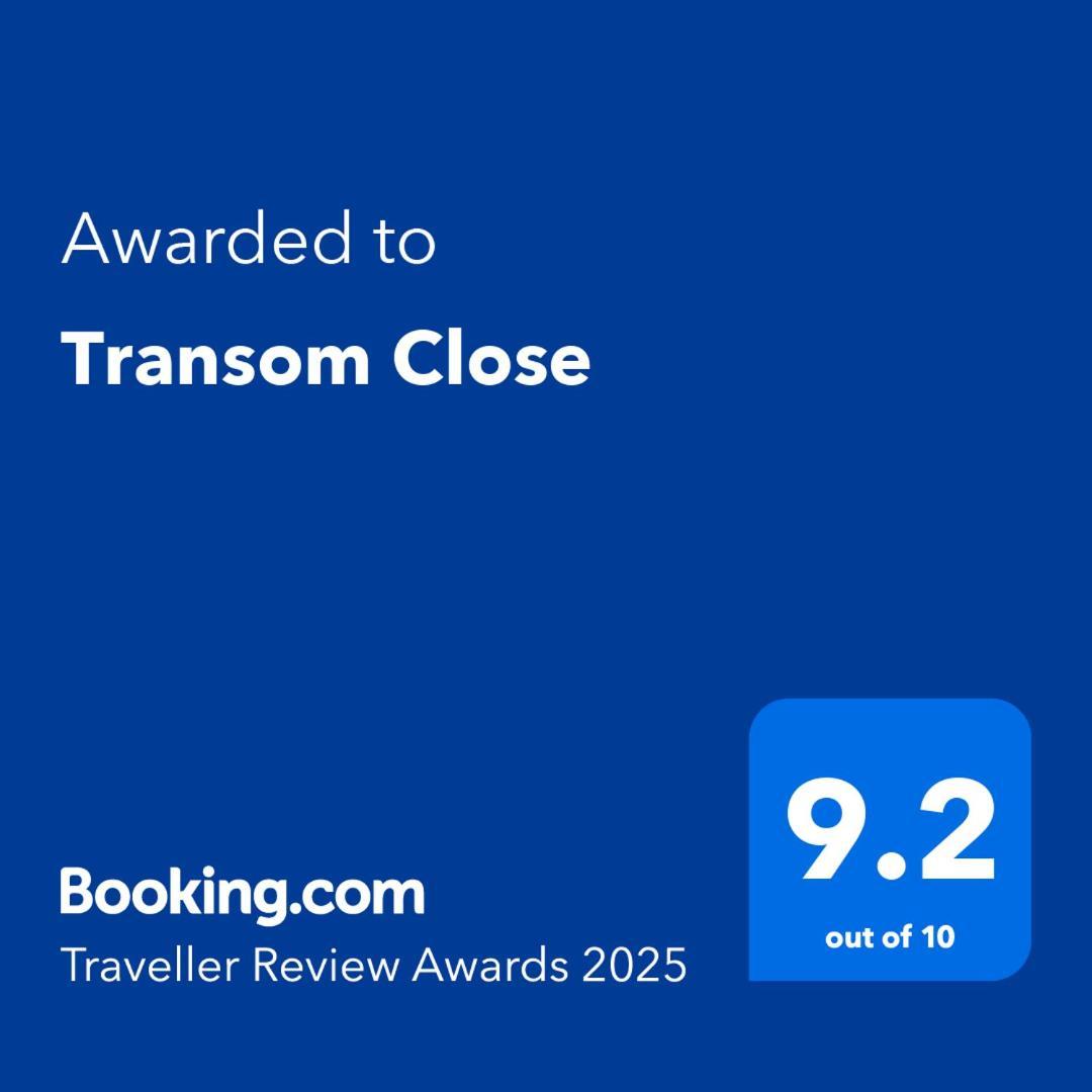 Transom Close London Eksteriør billede